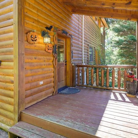 Secluded And Wooded Wears Valley Cabin With Fire Pit! Sevierville Exterior photo