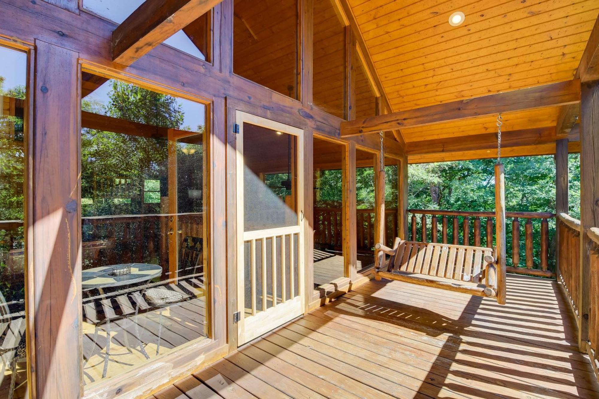 Secluded And Wooded Wears Valley Cabin With Fire Pit! Sevierville Exterior photo